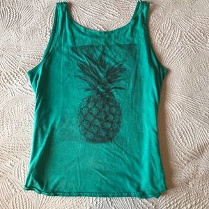 AE Pineapple Tank 🍍